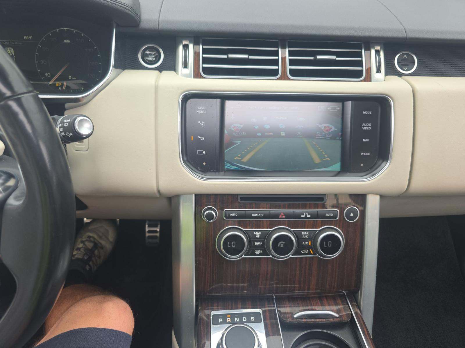 LAND ROVER RANGE ROVER - 10
