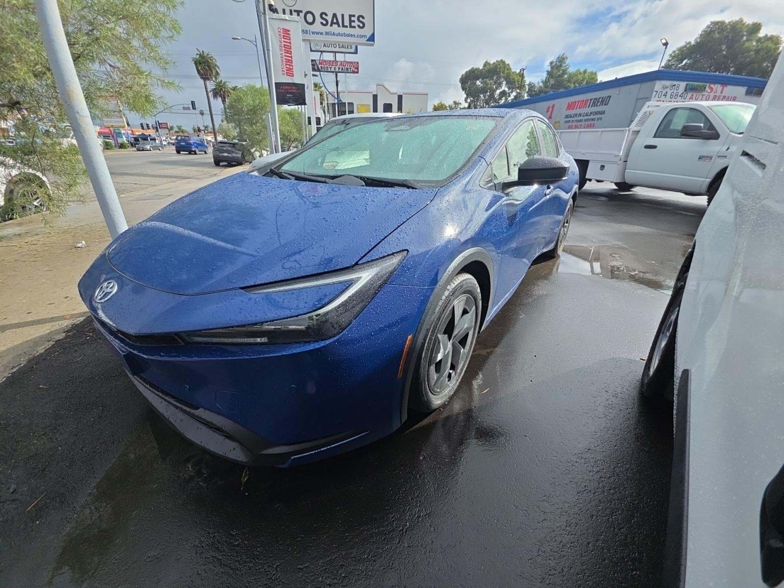 2024 Toyota Prius LE FWD