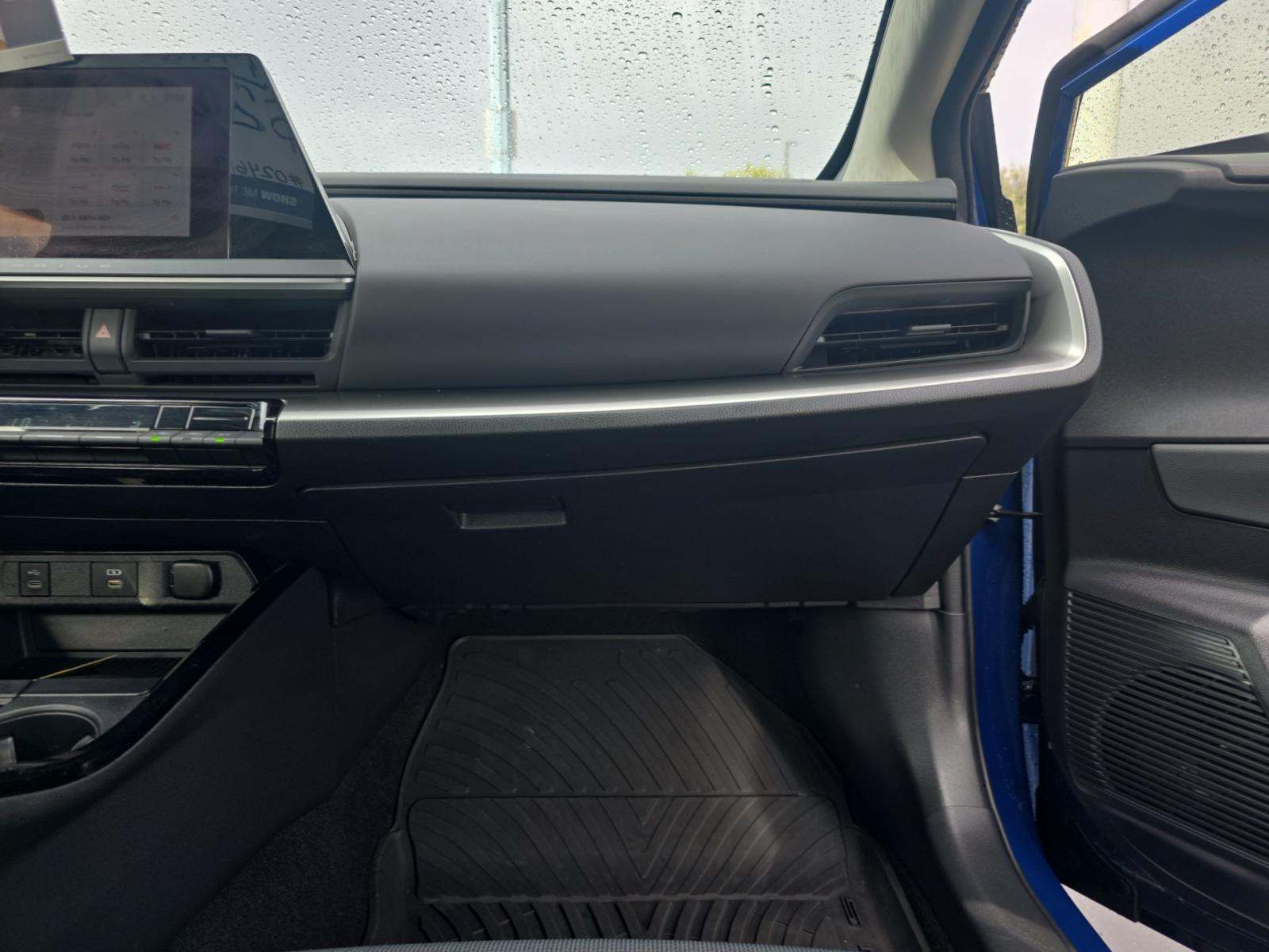 2024 Toyota Prius LE FWD