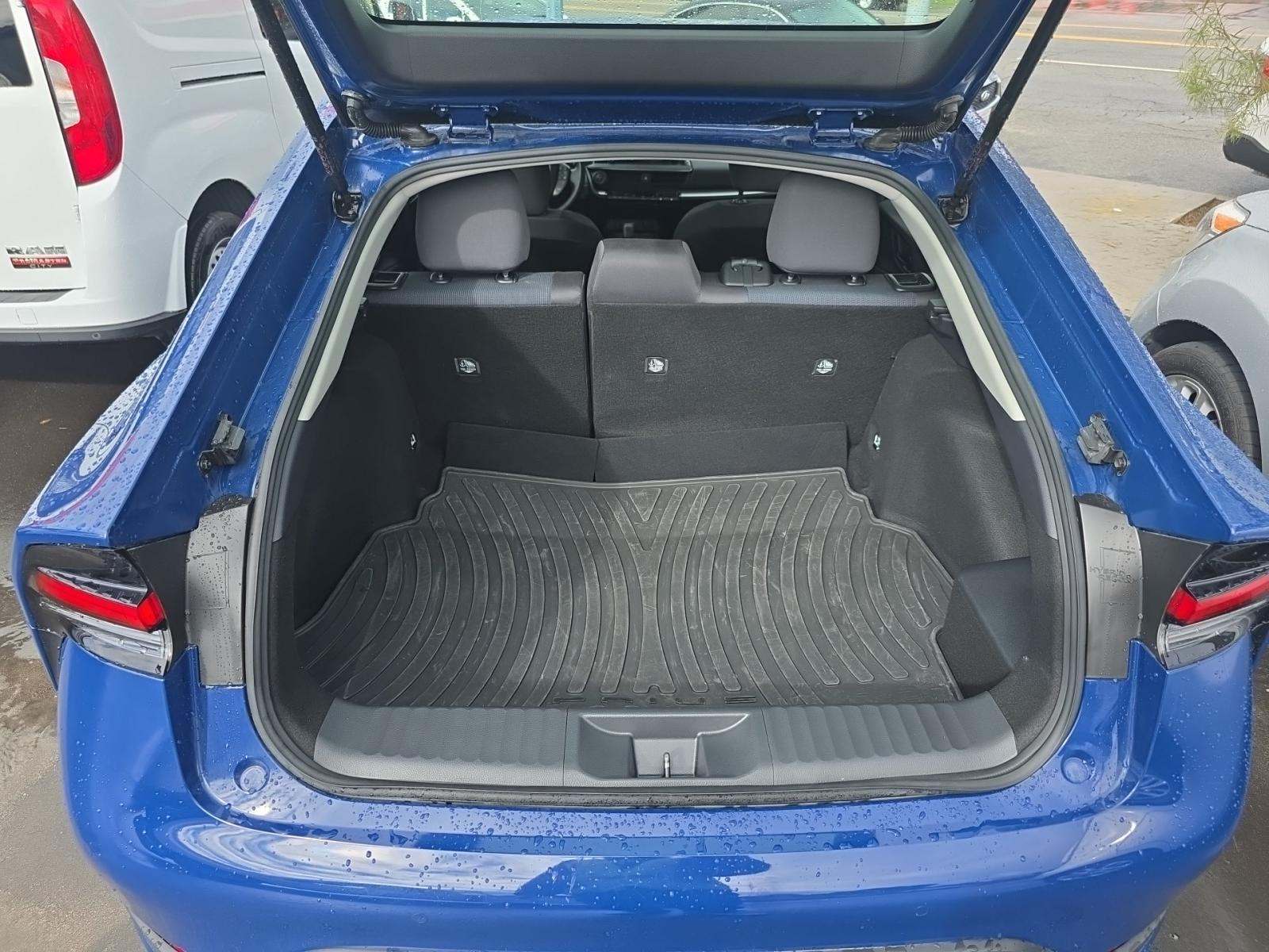 2024 Toyota Prius LE FWD