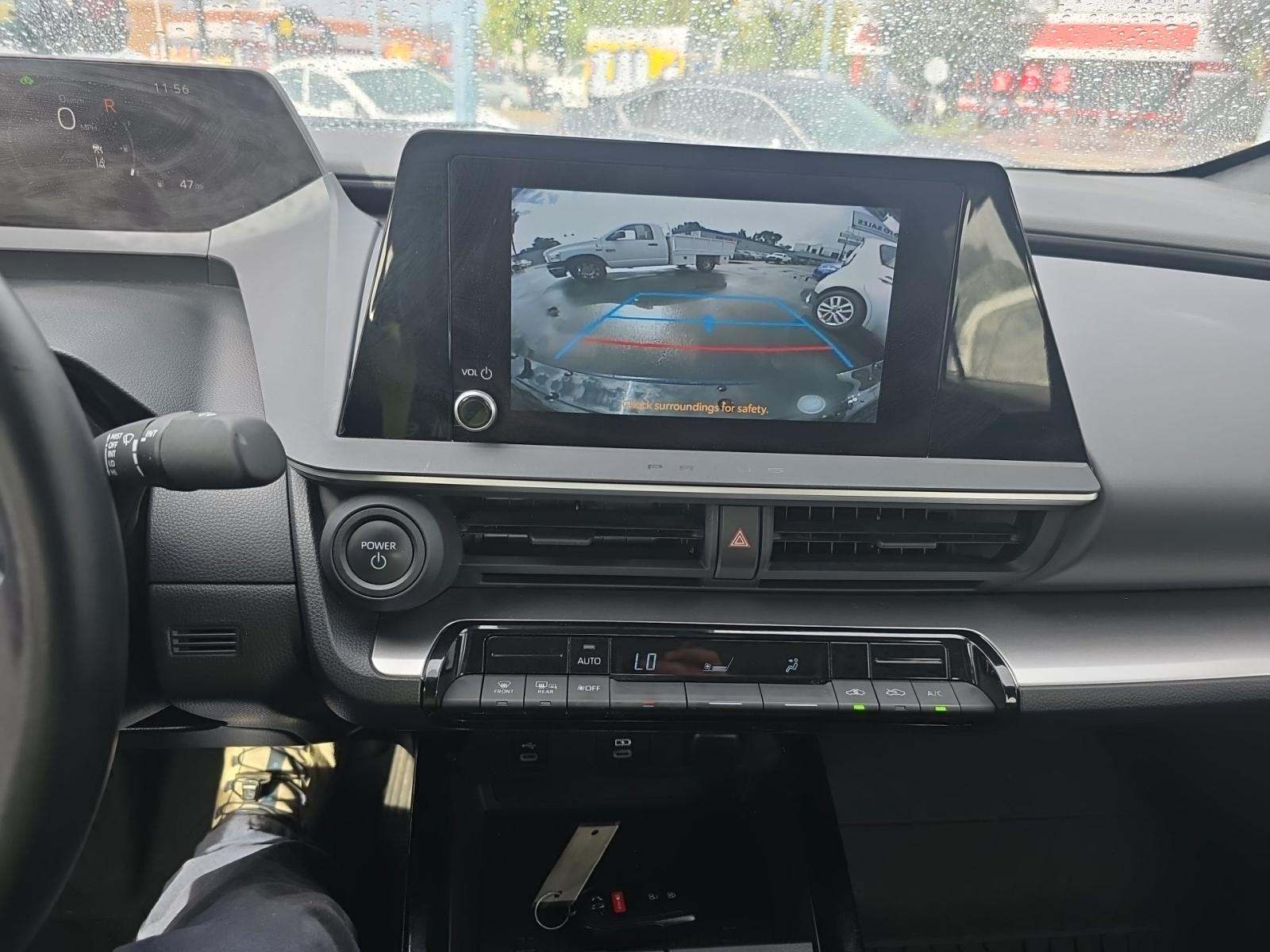 2024 Toyota Prius LE FWD