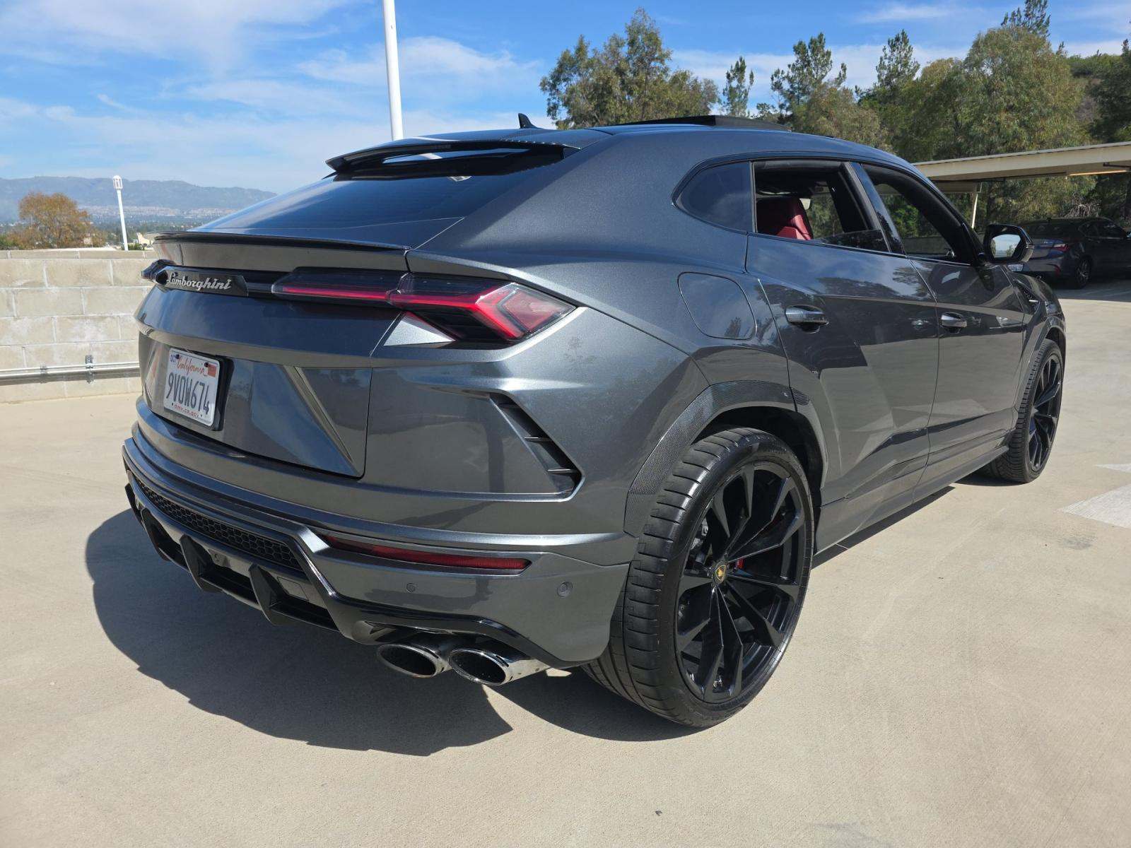 2020 Lamborghini Urus Base AWD