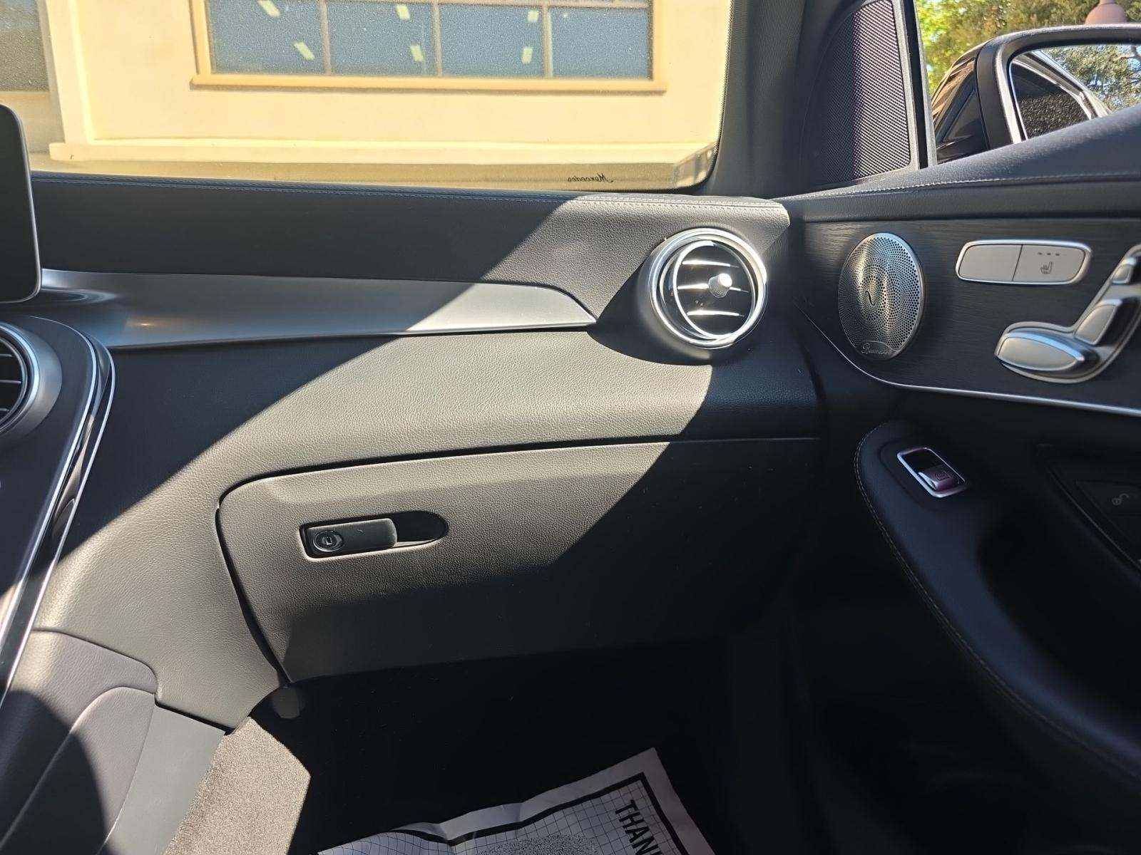 2023 Mercedes-Benz GLC GLC 300 AWD