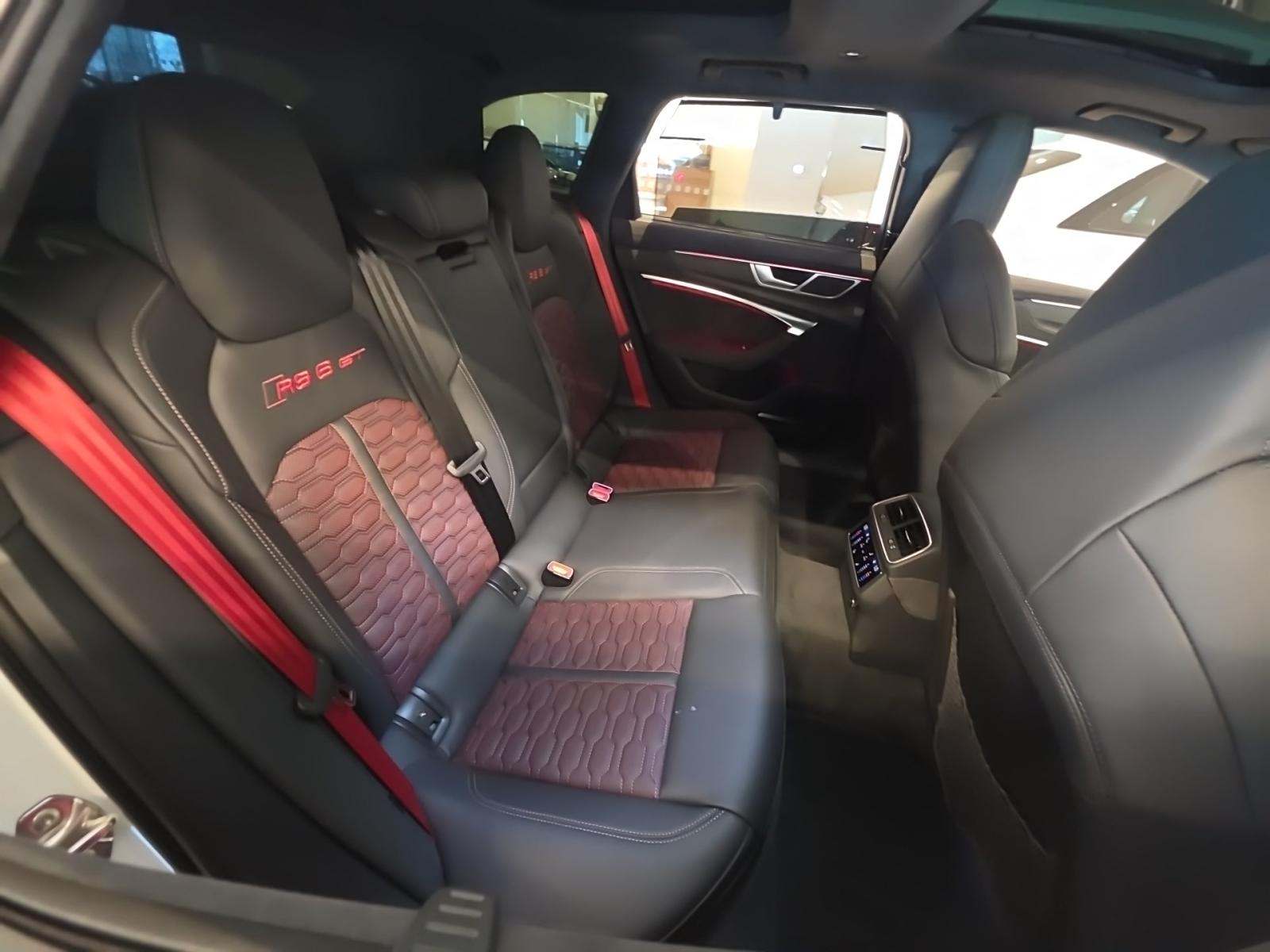 2025 Audi RS 6 Base AWD