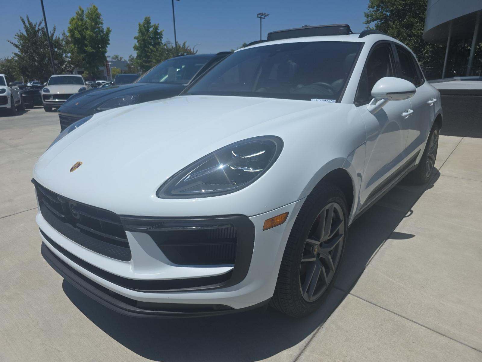 2025 Porsche Macan S AWD