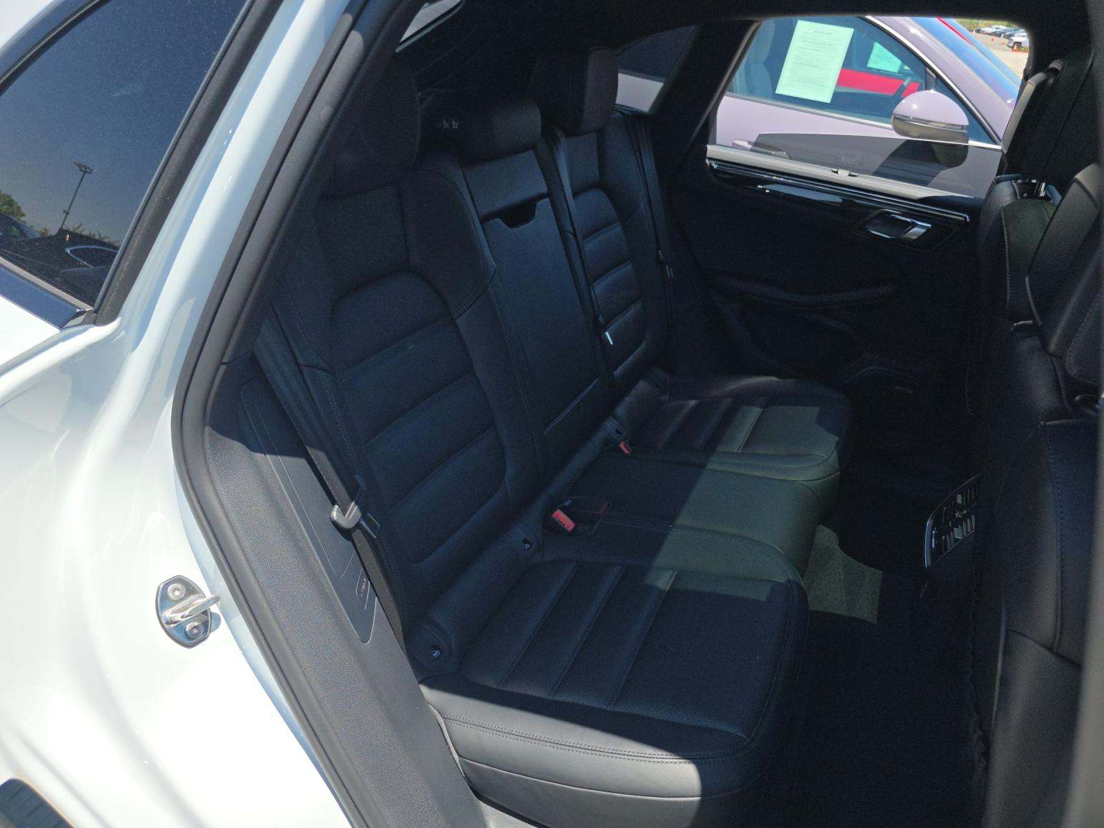 2025 Porsche Macan S AWD