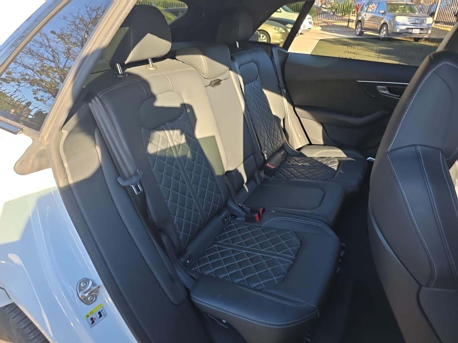 2022 Audi SQ8 Premium Plus AWD