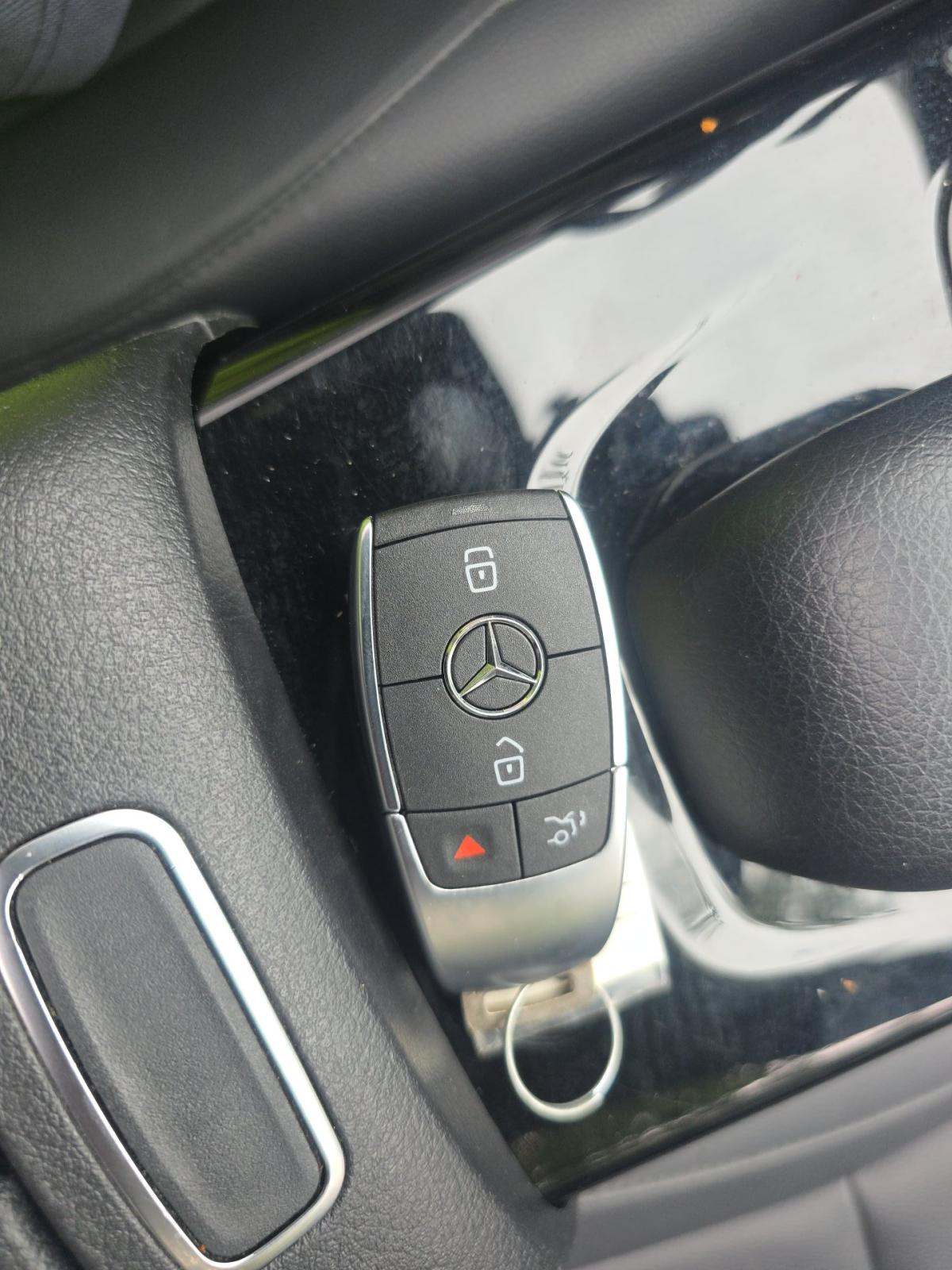 2022 Mercedes-Benz A-Class A 220 FWD