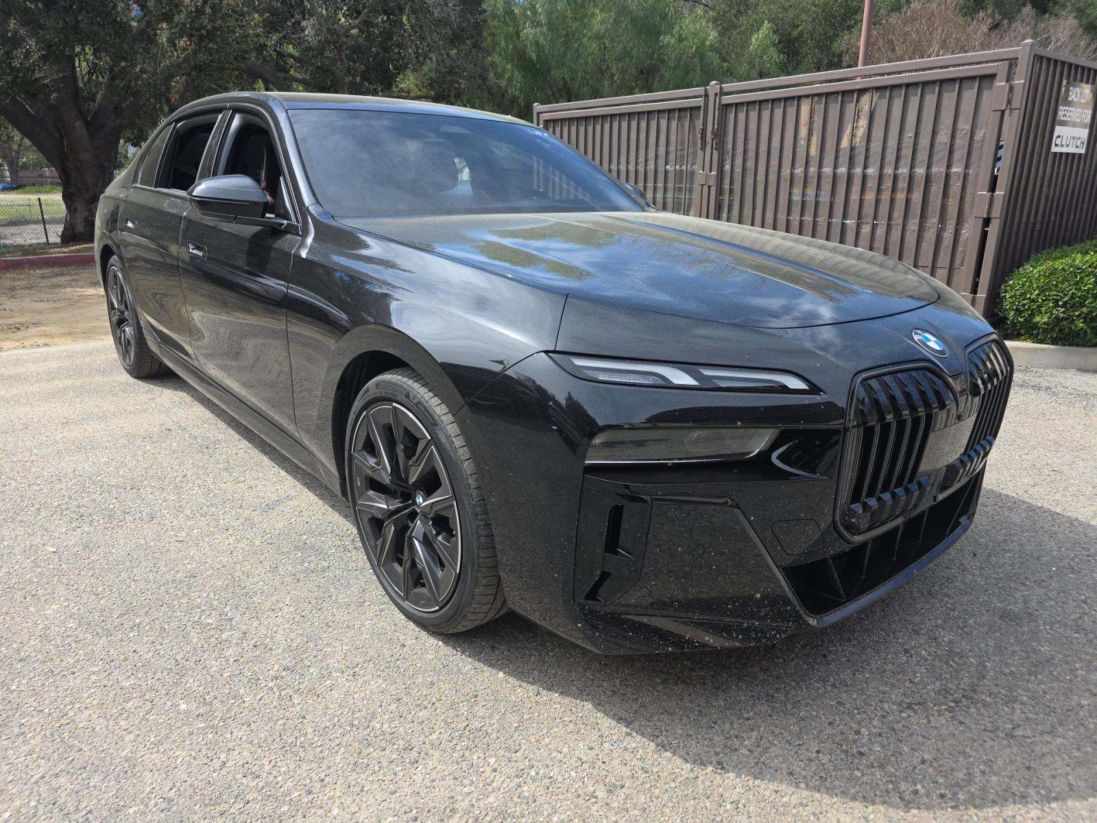 2025 BMW 7 Series 760i xDrive AWD