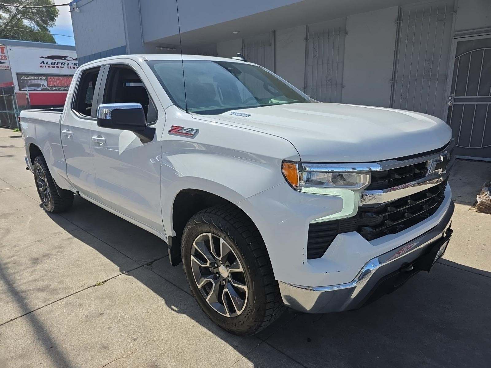 2022 Chevrolet Silverado 1500 LT AWD