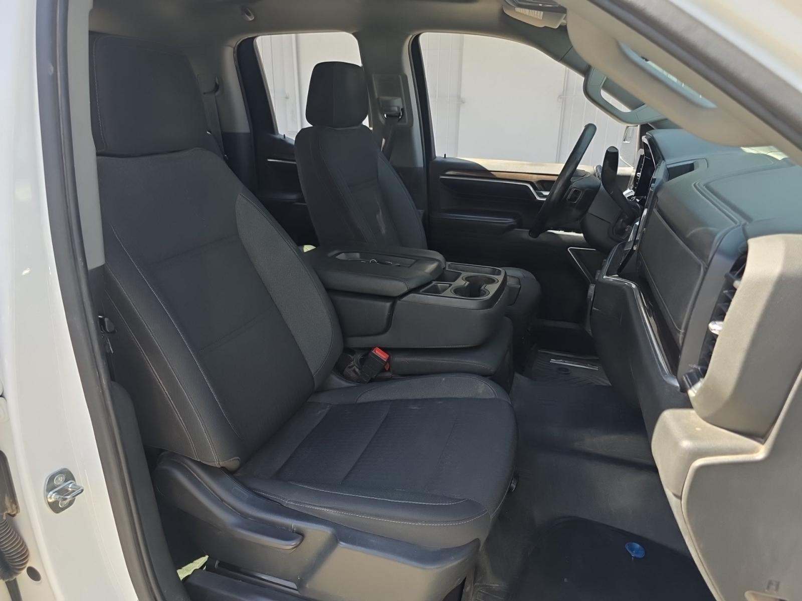 2022 Chevrolet Silverado 1500 LT AWD