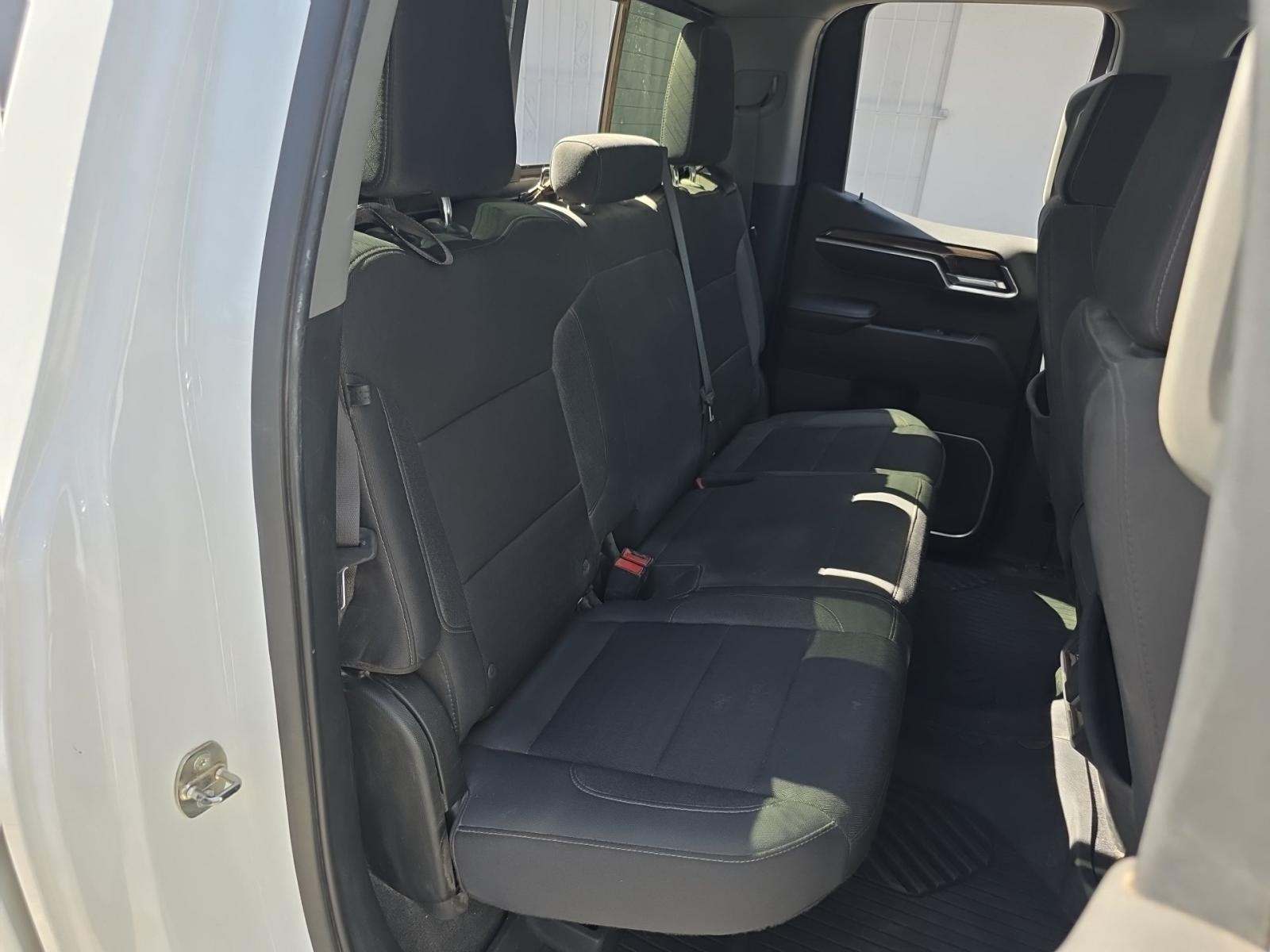 2022 Chevrolet Silverado 1500 LT AWD