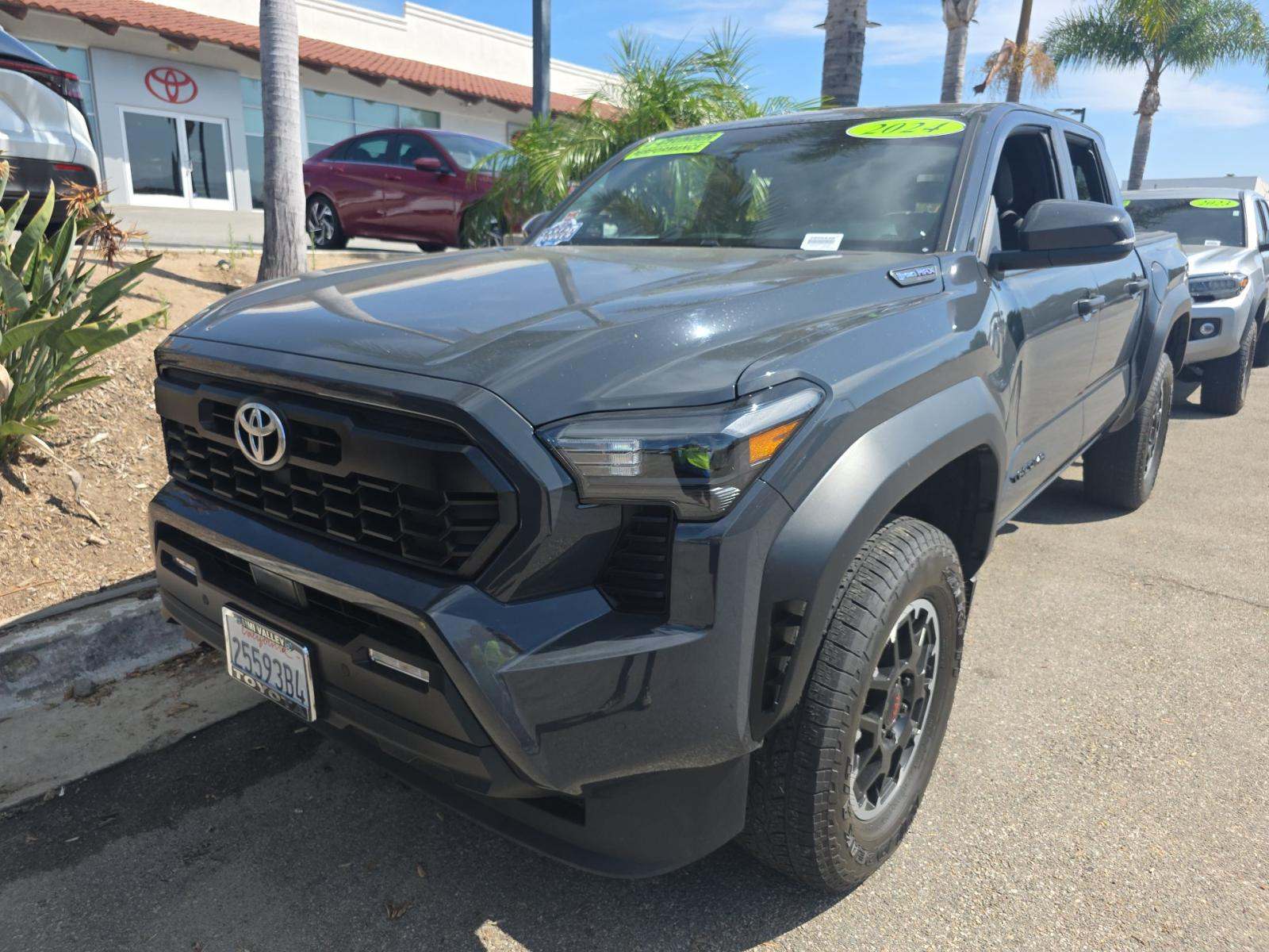 2024 Toyota Tacoma Hybrid TRD Off-Road AWD