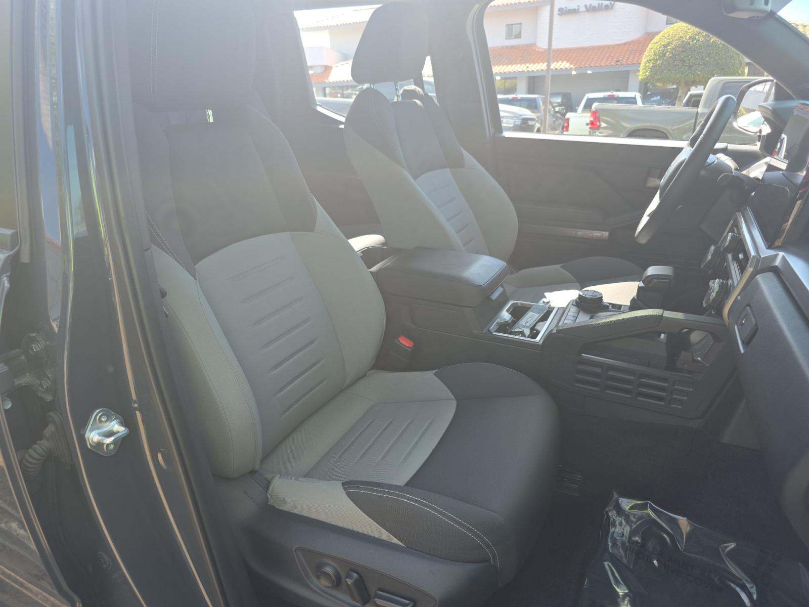 2024 Toyota Tacoma Hybrid TRD Off-Road AWD