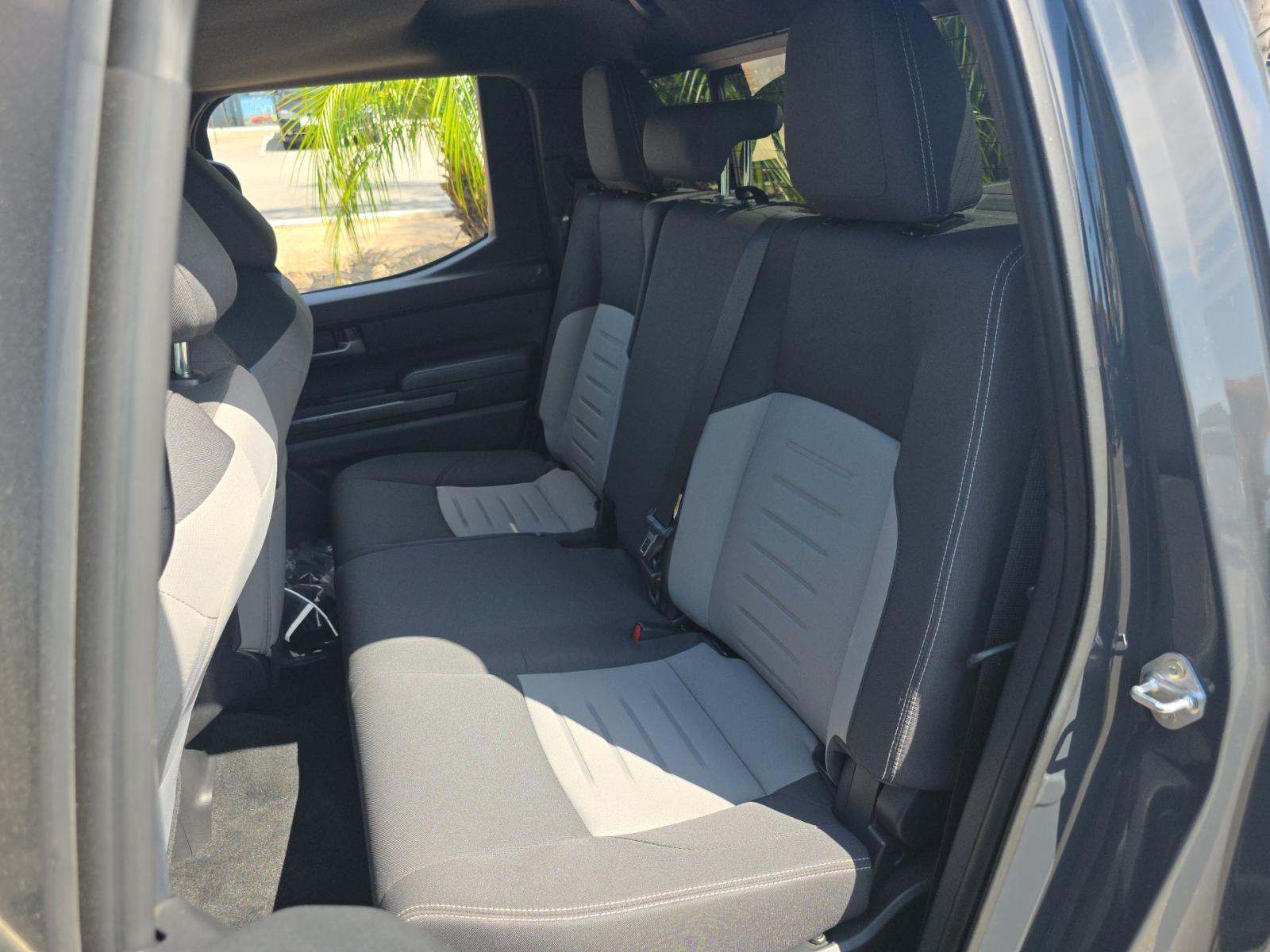 2024 Toyota Tacoma Hybrid TRD Off-Road AWD