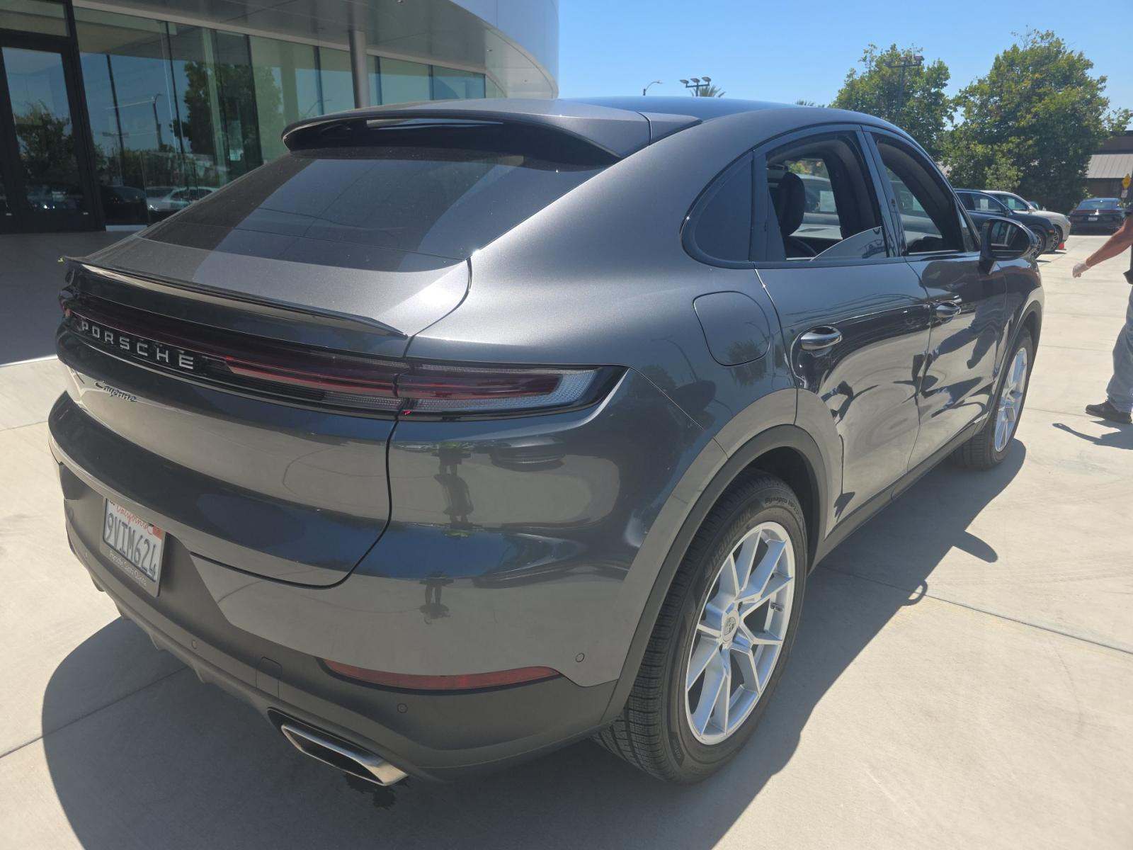 PORSCHE CAYENNE - 3