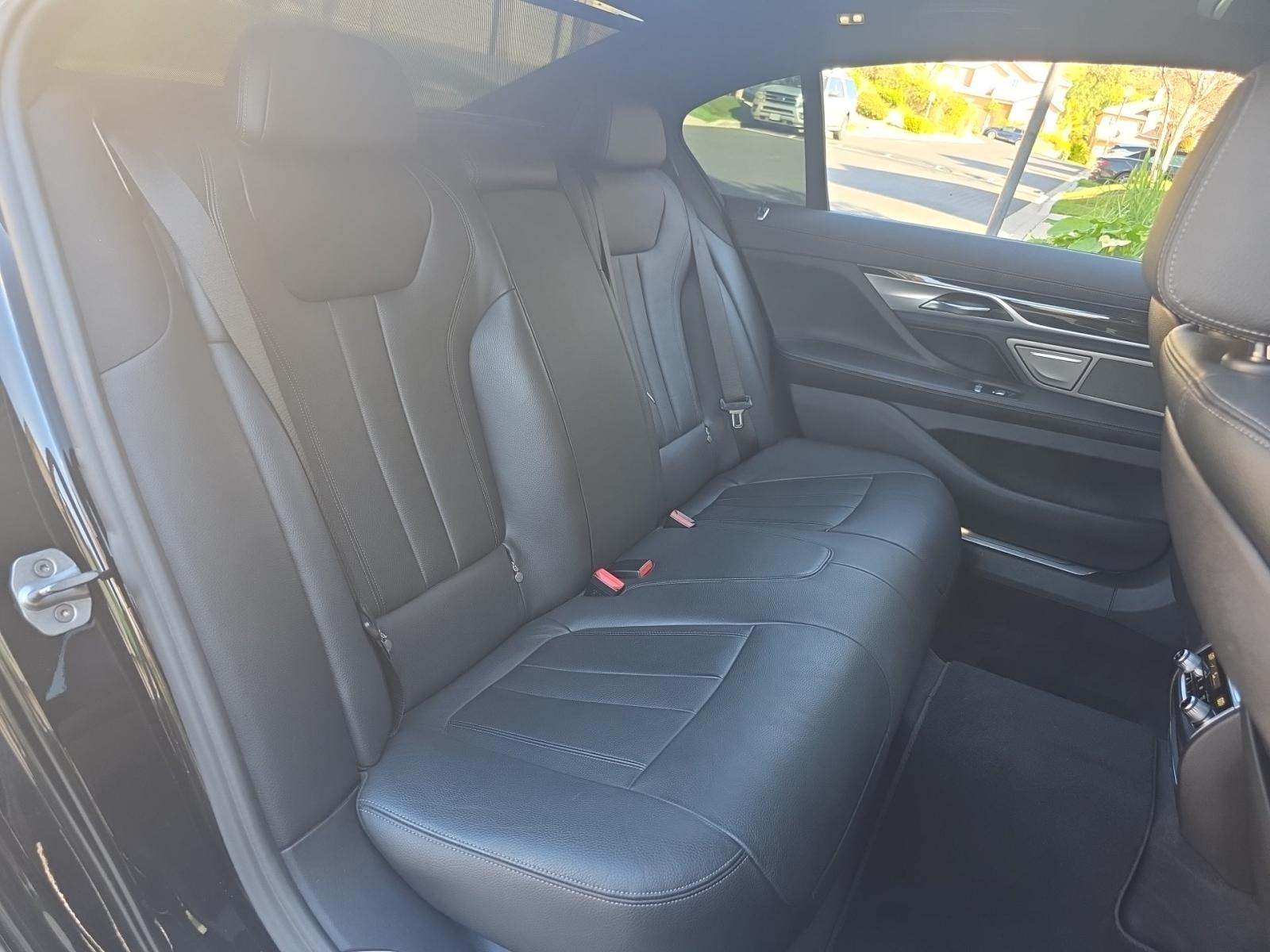 2019 BMW 7 Series 740i RWD