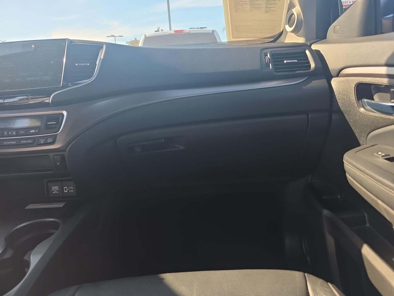 2022 Honda Pilot Special Edition FWD