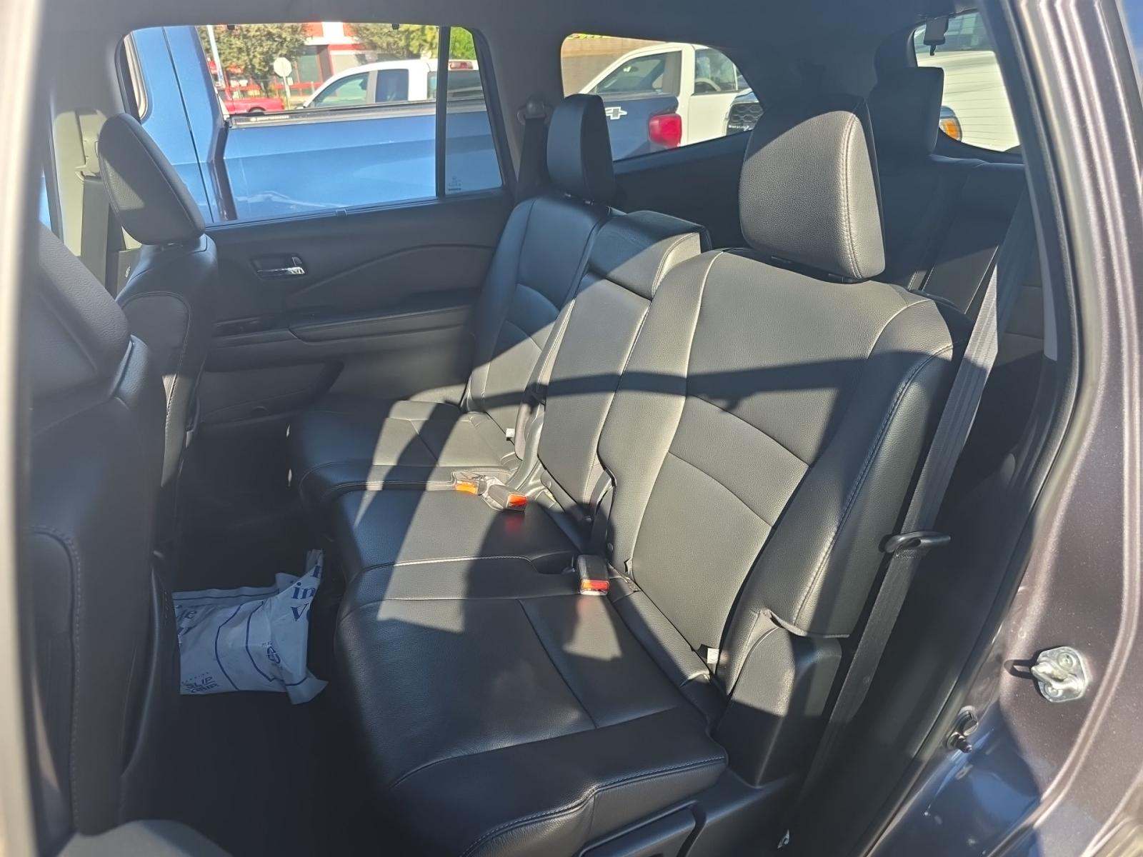 2022 Honda Pilot Special Edition FWD