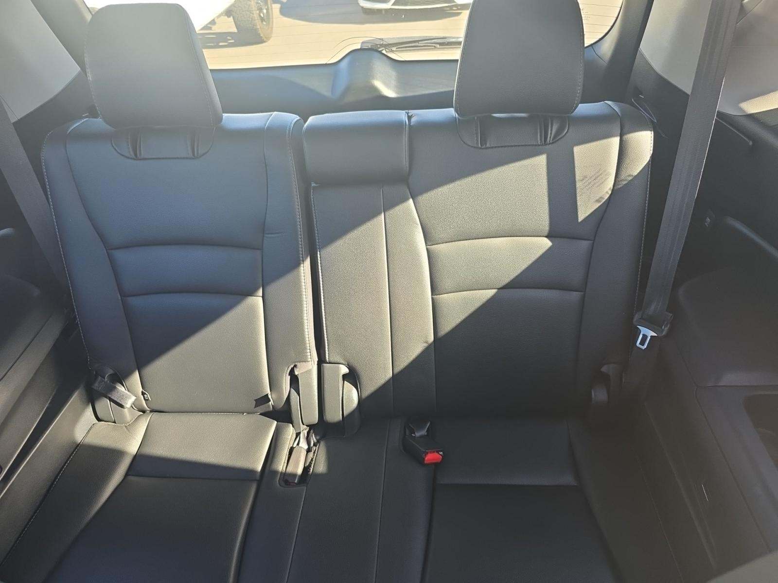 2022 Honda Pilot Special Edition FWD