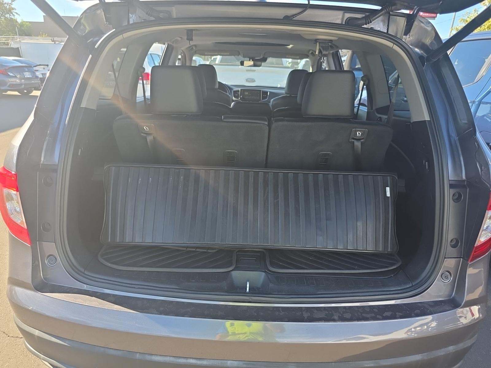 2022 Honda Pilot Special Edition FWD