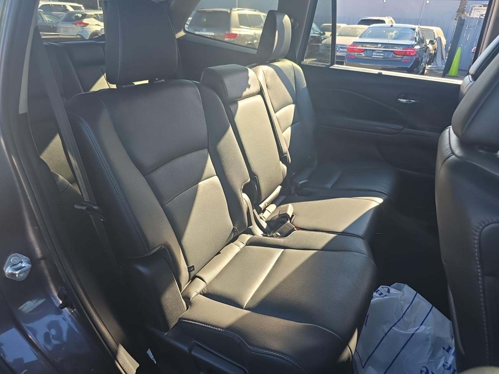 2022 Honda Pilot Special Edition FWD