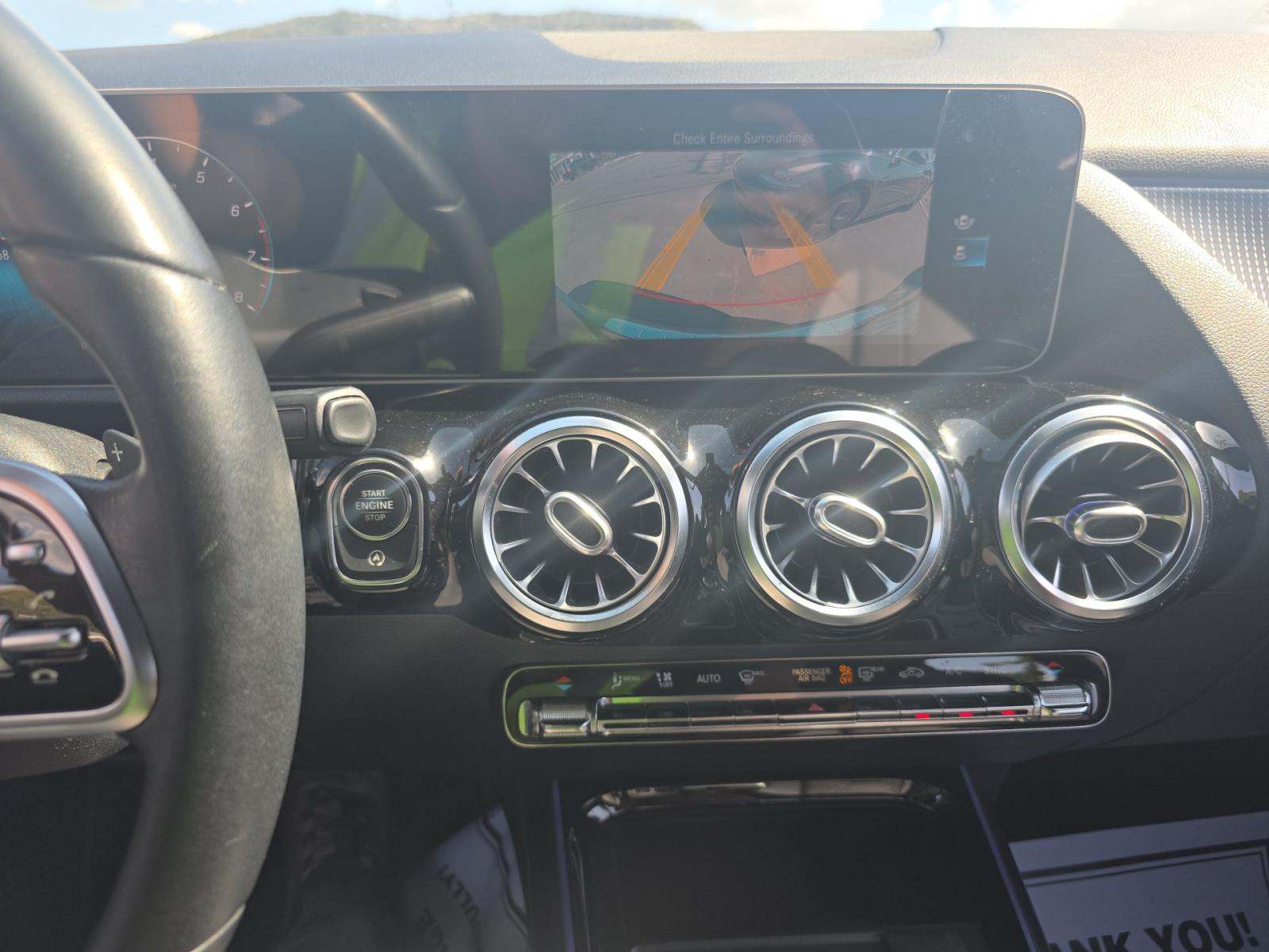 MERCEDES-BENZ GLA-CLASS - 10