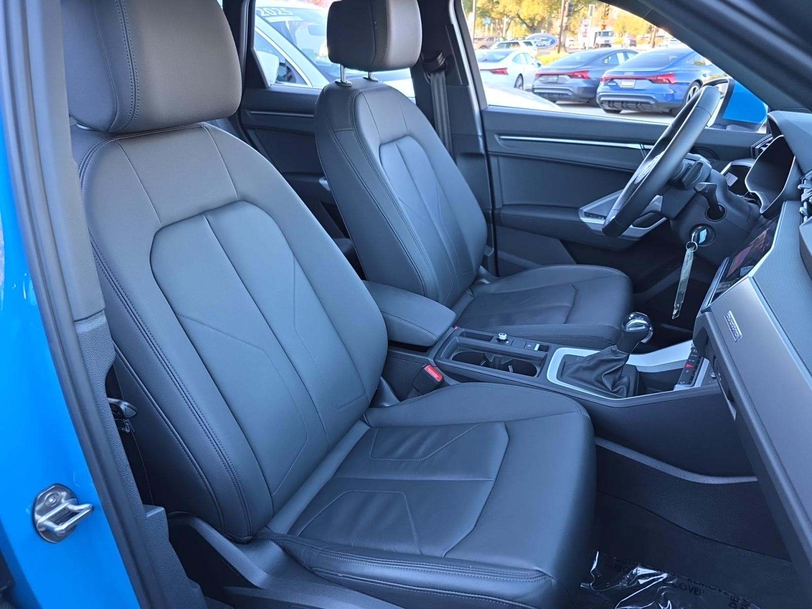 2022 Audi Q3 2.0T S line Premium AWD