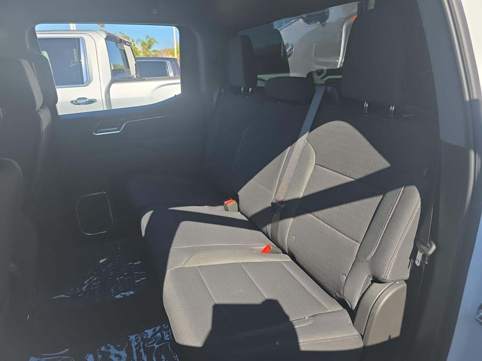 2025 Chevrolet Silverado 1500 LT AWD