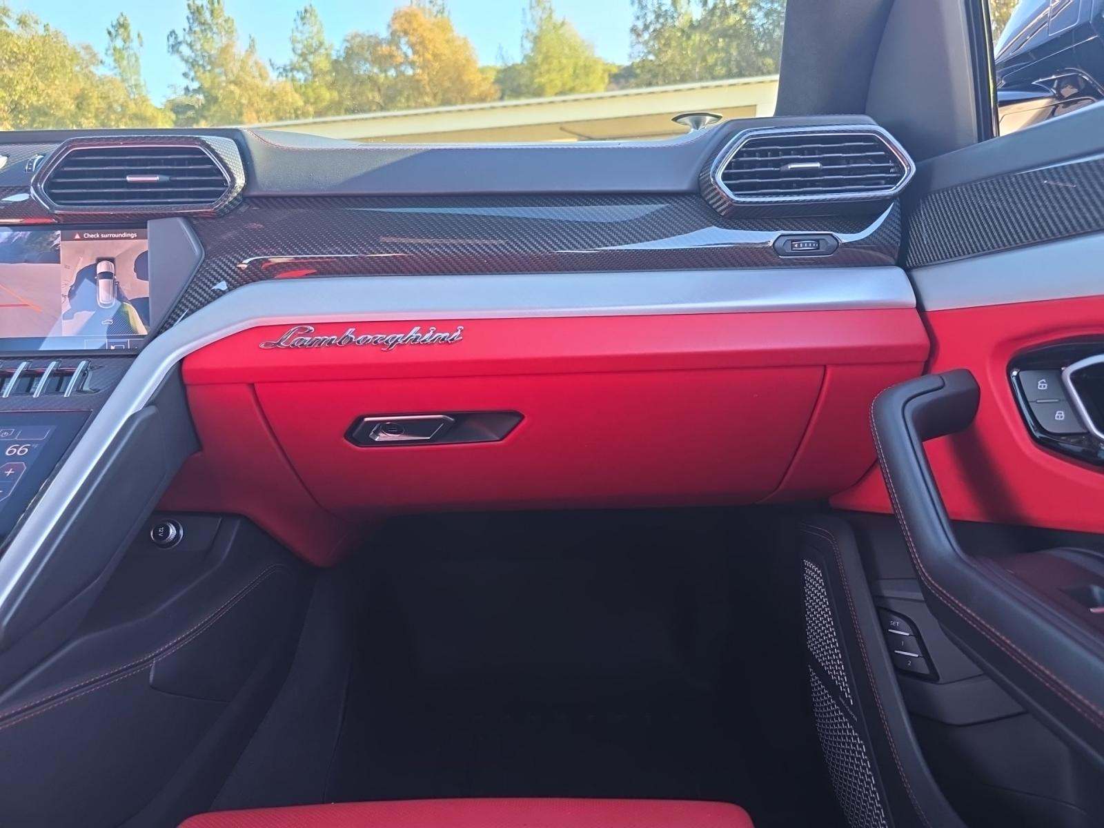 2019 Lamborghini Urus Base AWD