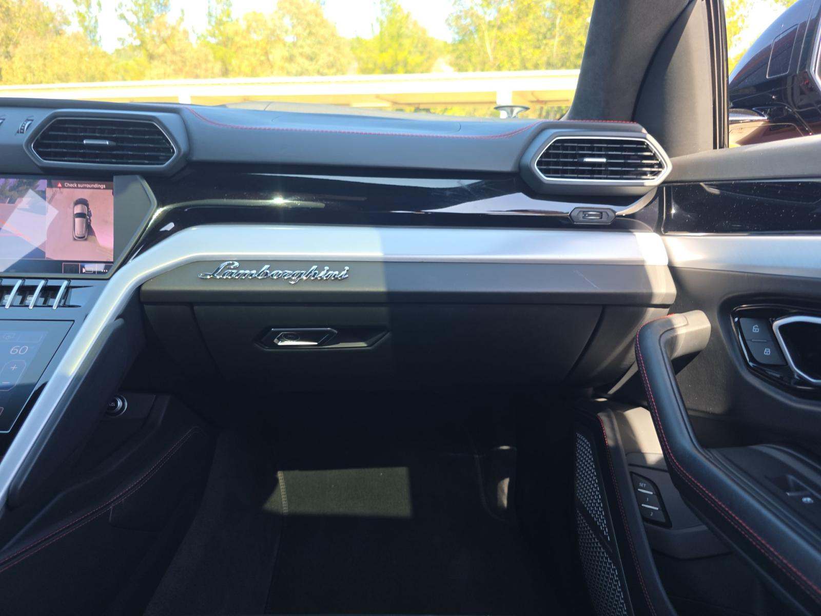 2019 Lamborghini Urus Base AWD