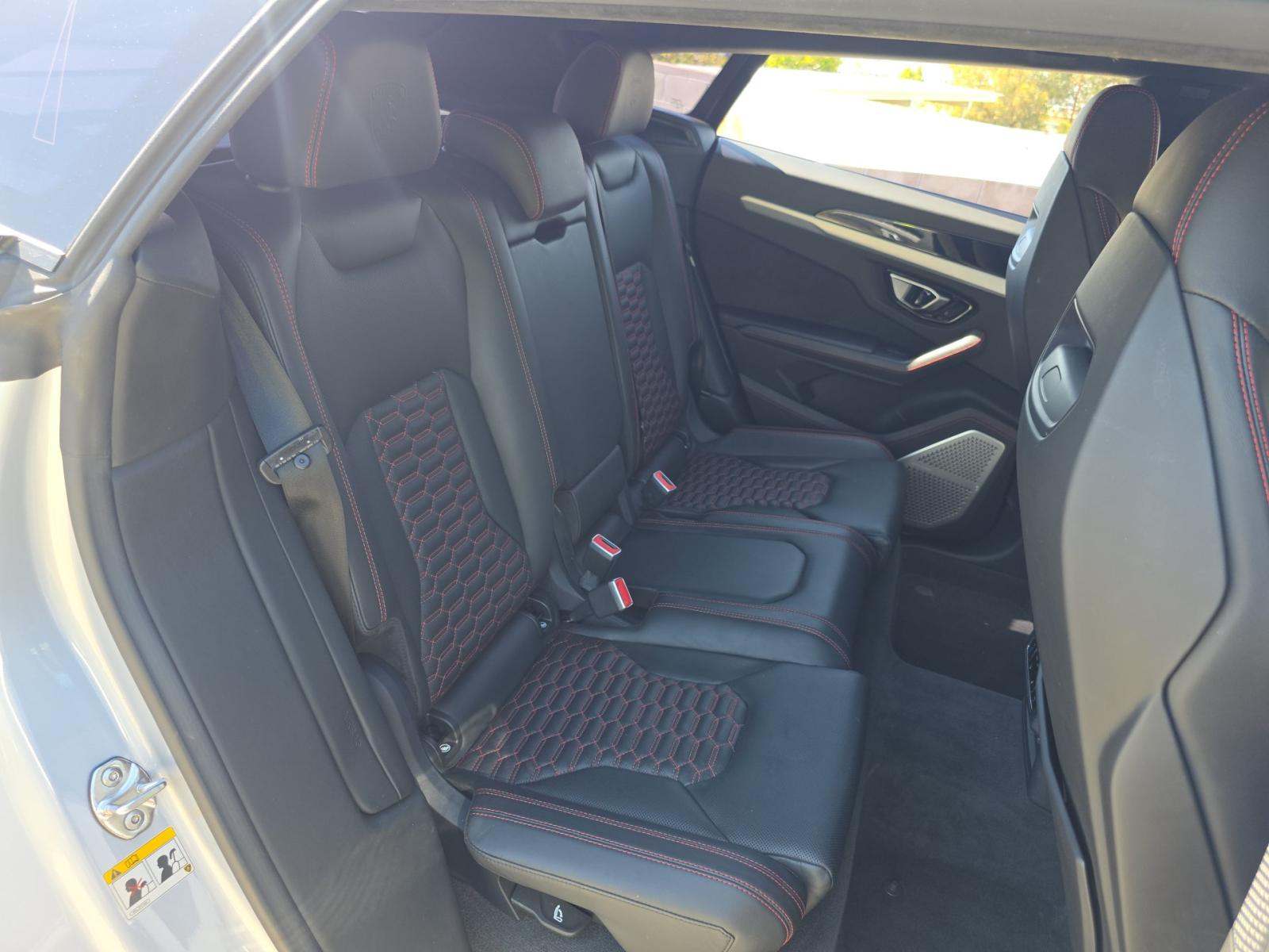 2019 Lamborghini Urus Base AWD