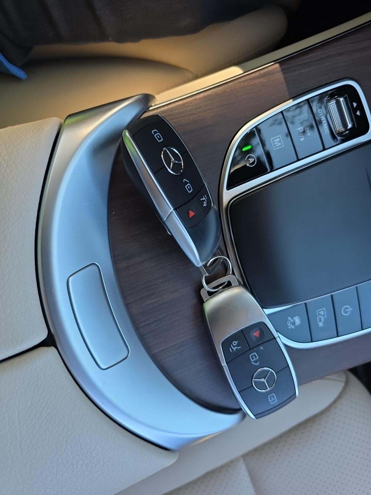 2022 Mercedes-Benz GLC GLC 300 RWD