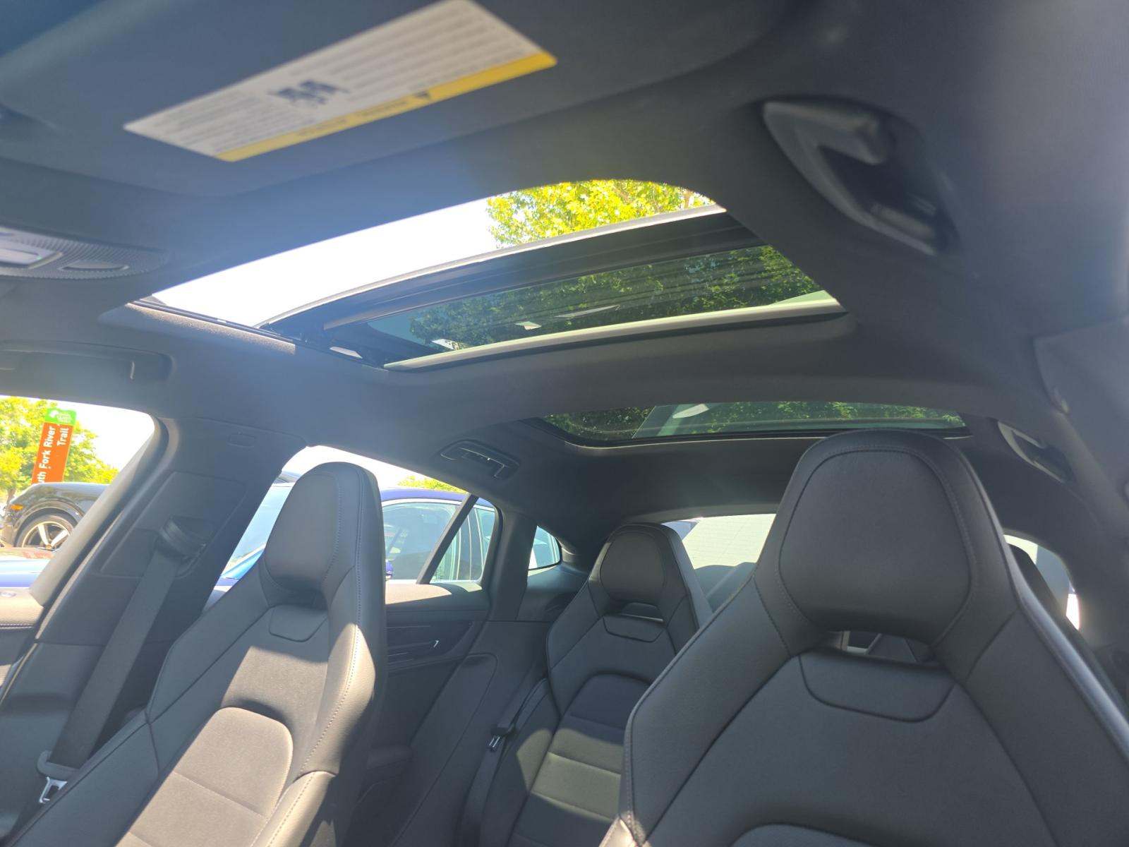 2025 Porsche Panamera Base RWD