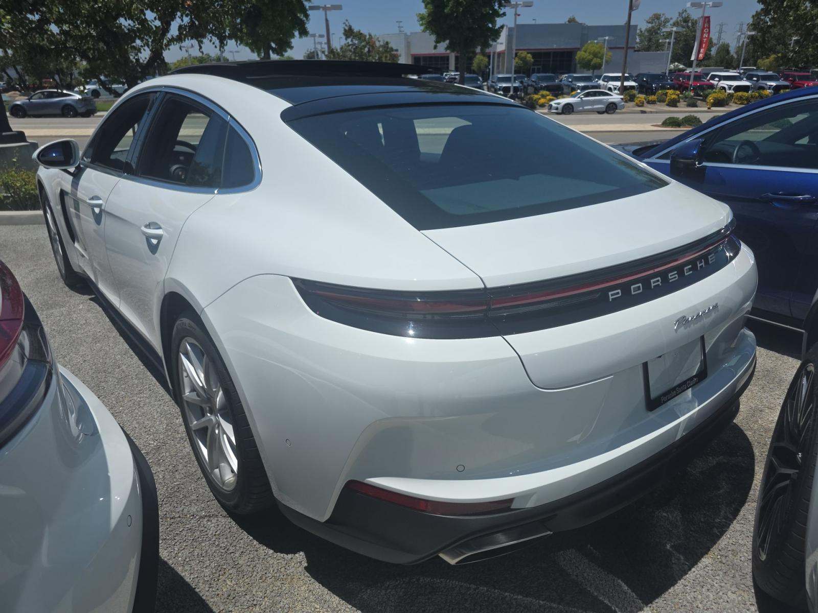 2025 Porsche Panamera Base RWD