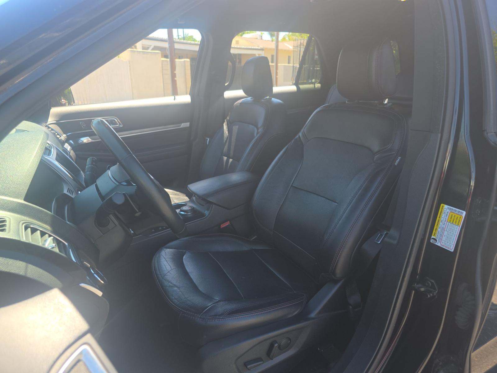 FORD EXPLORER - 6