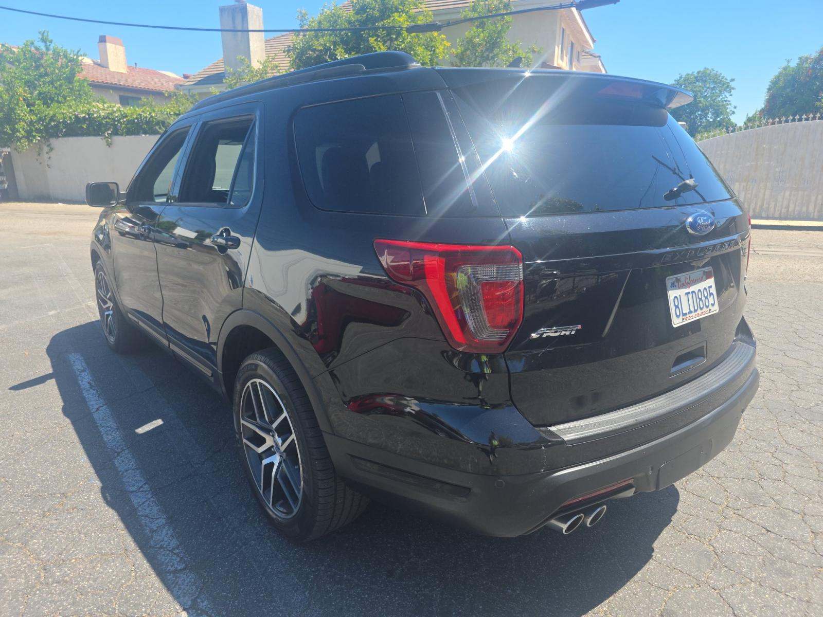 FORD EXPLORER - 2