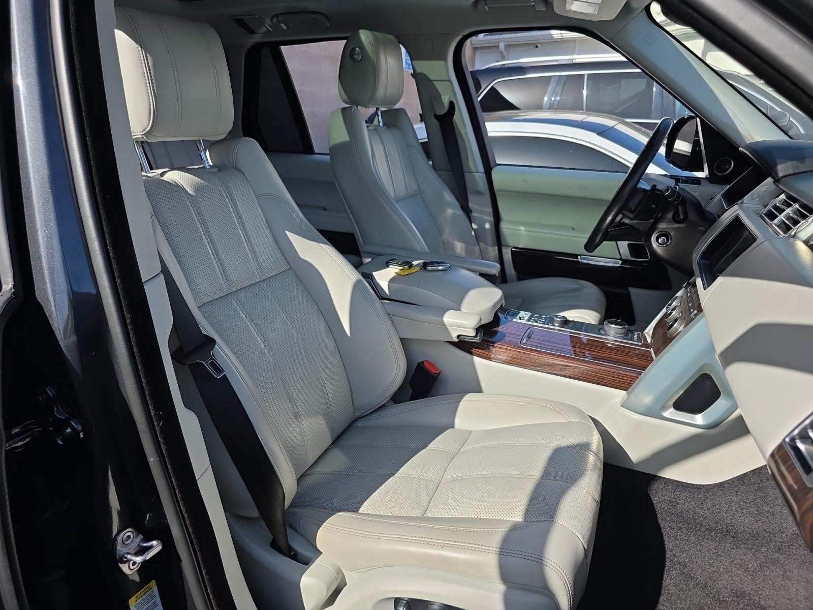 2017 Land Rover Range Rover Supercharged AWD