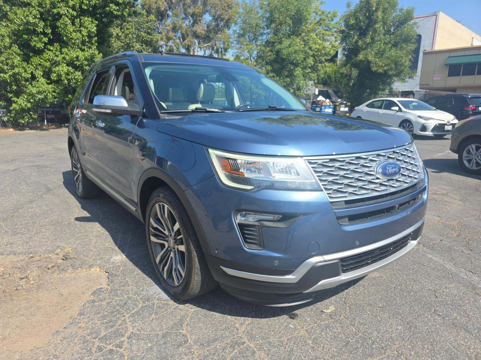 FORD EXPLORER - 4