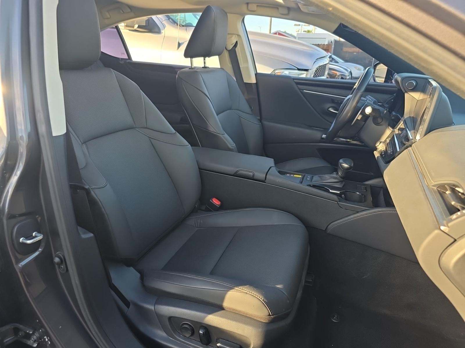 2024 Lexus ES ES 300h FWD