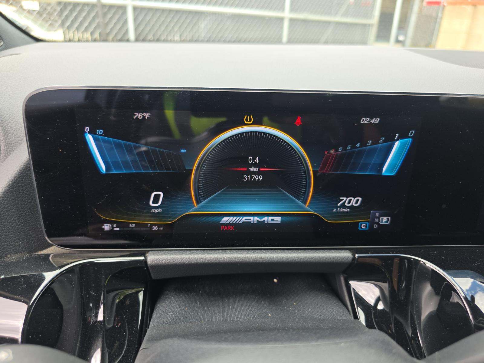 MERCEDES-BENZ GLA-CLASS AMG - 9