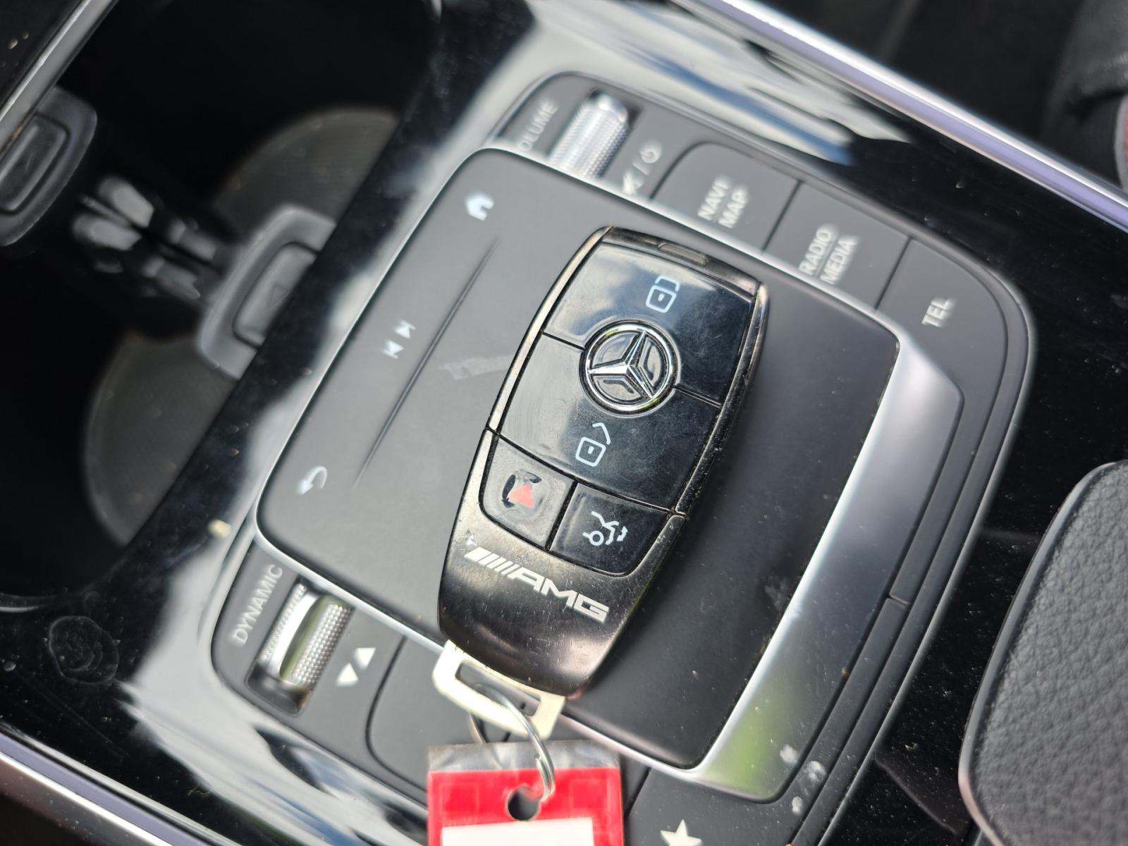 MERCEDES-BENZ GLA-CLASS AMG - 8