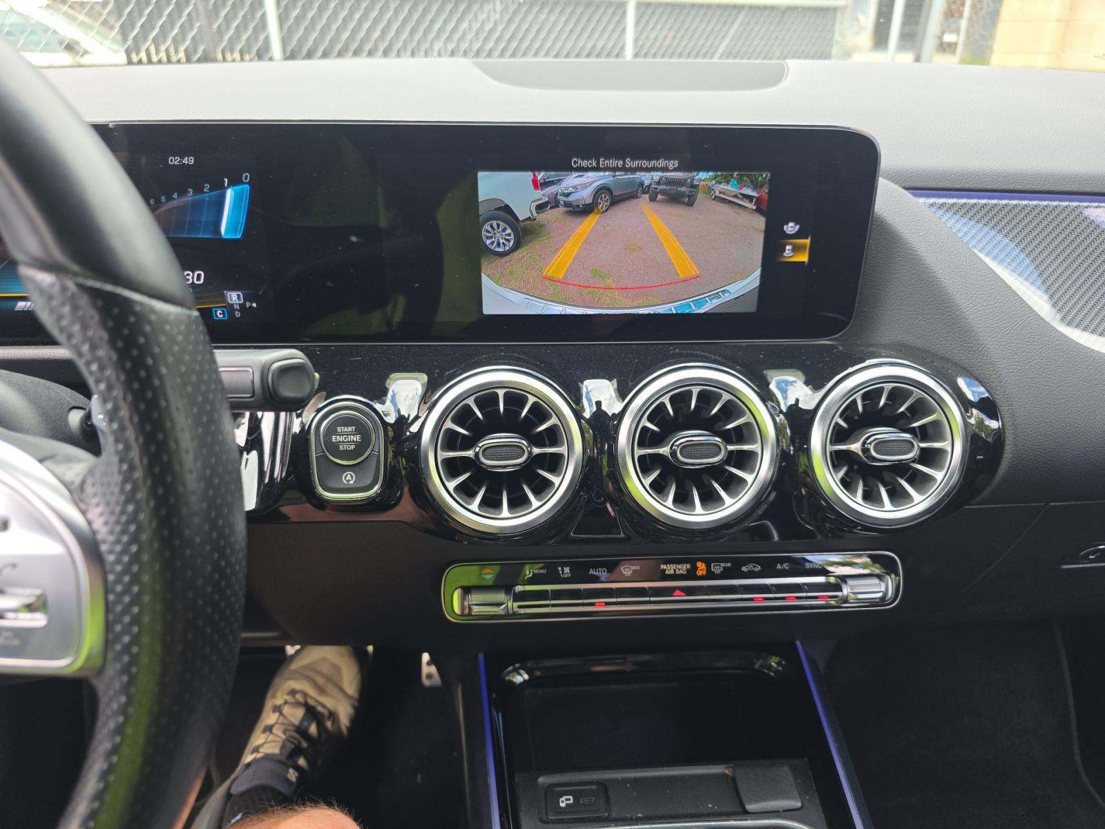 MERCEDES-BENZ GLA-CLASS AMG - 10