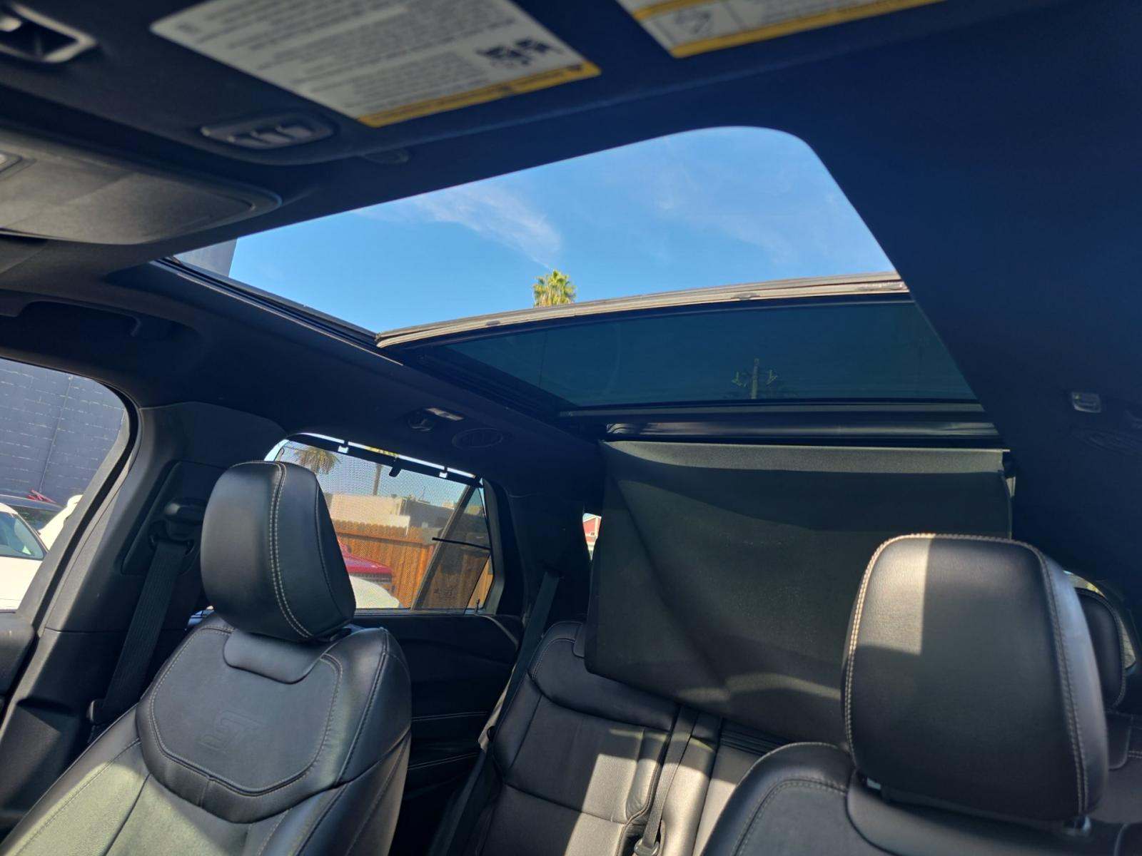 2022 Ford Explorer ST AWD