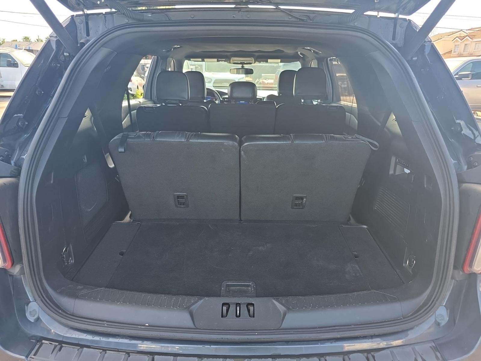 2022 Ford Explorer ST AWD