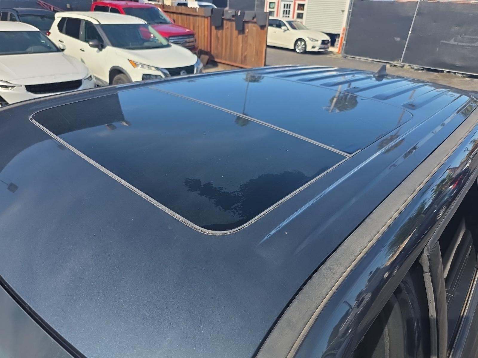 2022 Ford Explorer ST AWD