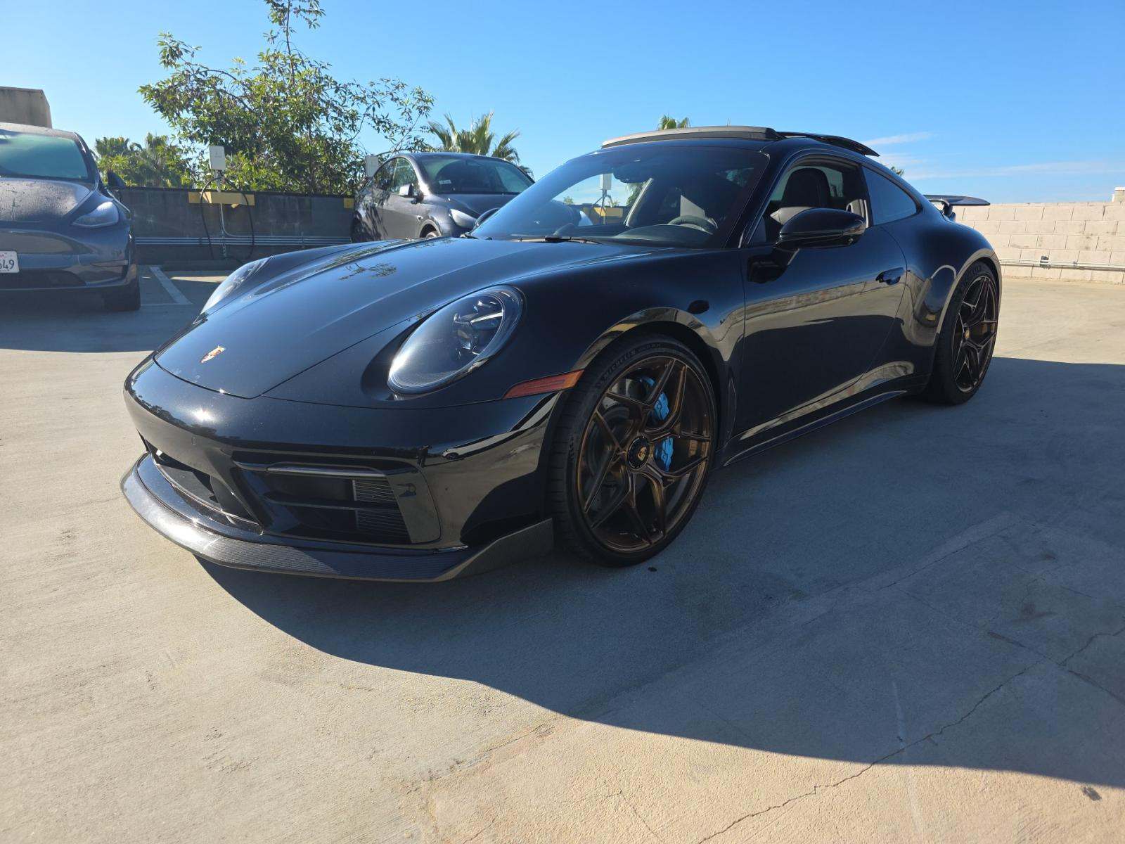 2022 Porsche 911 Carrera 4 GTS AWD