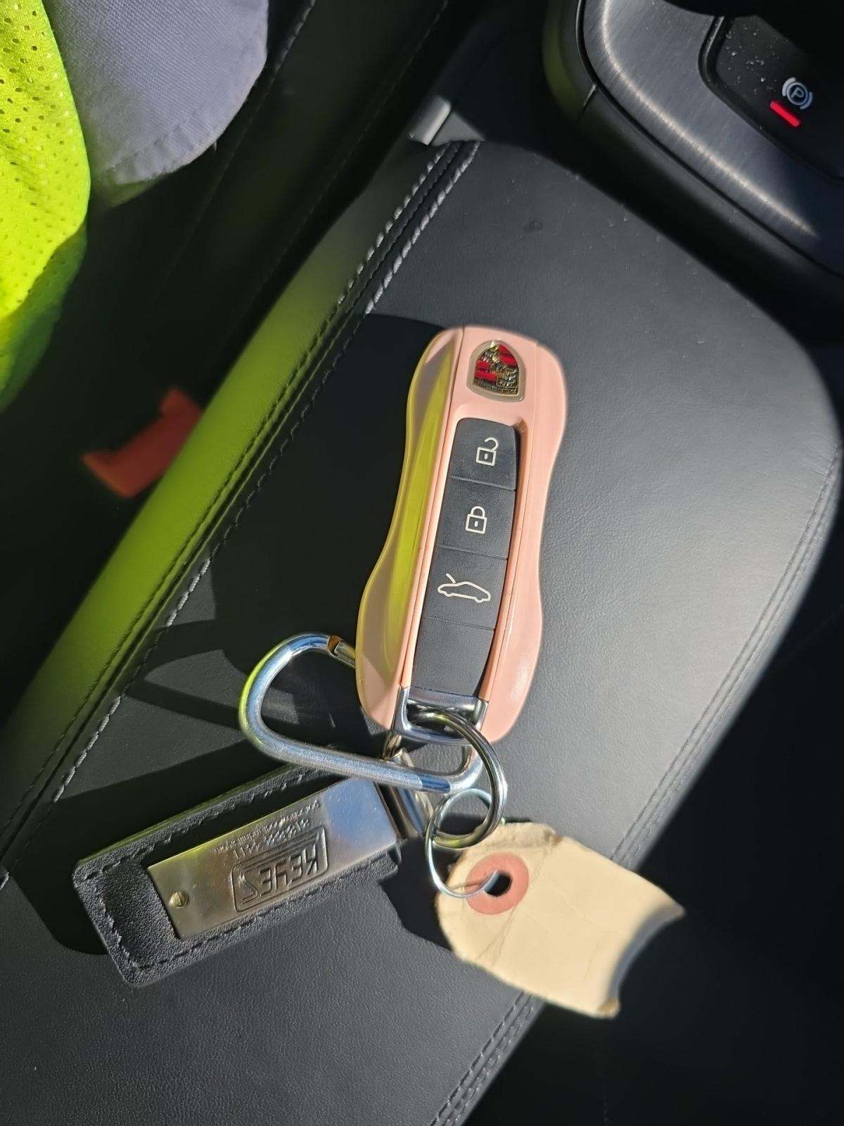 2022 Porsche 911 Carrera 4 GTS AWD