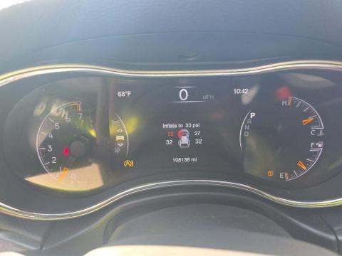 JEEP LAREDO ALTITUDE EDITION - 9