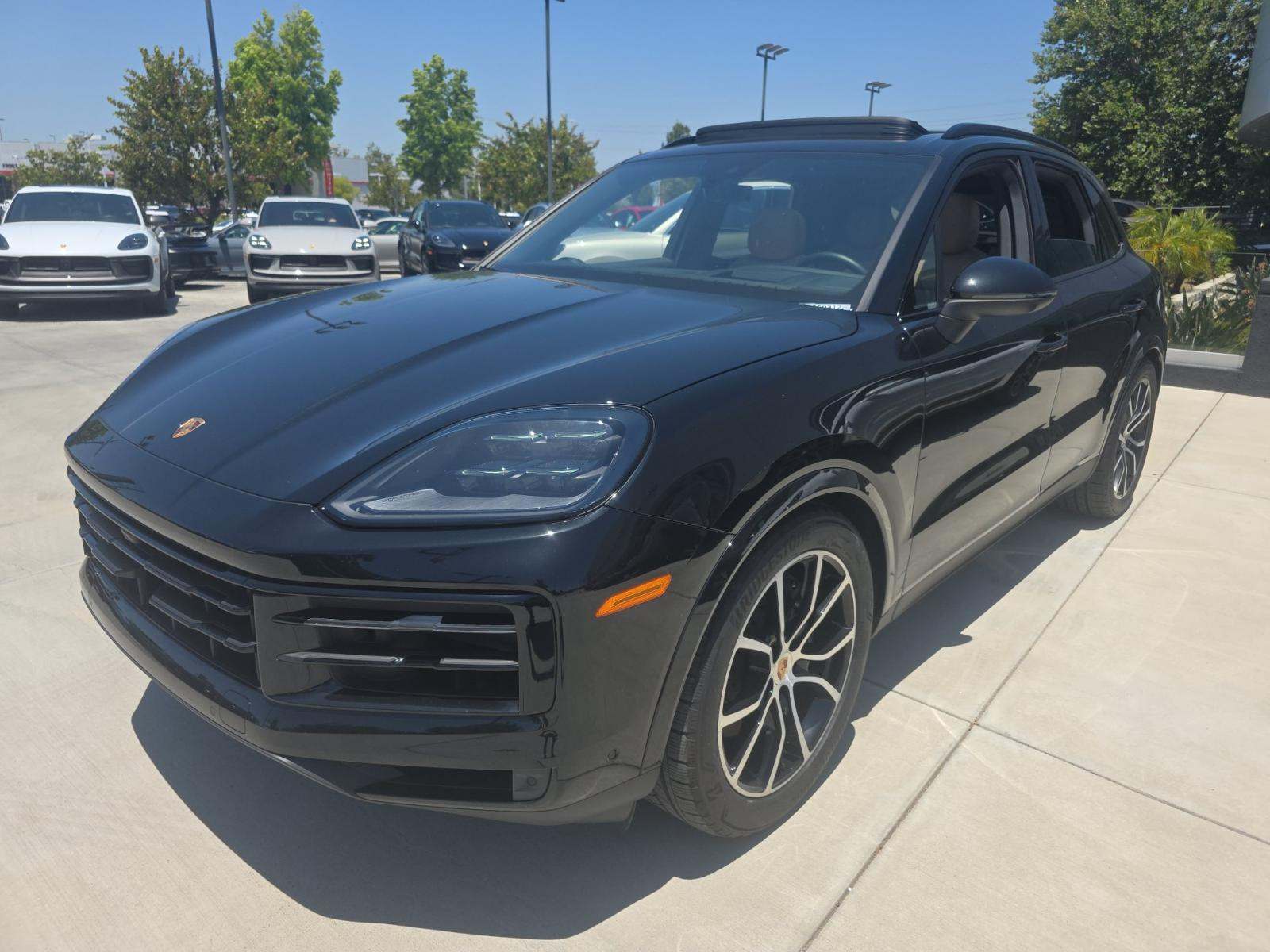 PORSCHE CAYENNE - 1